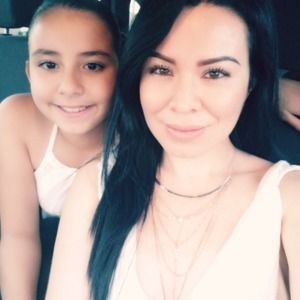 Meet your Posher, Iliana